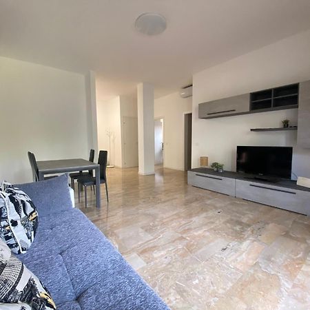 Appartamento La Finestra Sul Parco Dalmine Exteriör bild