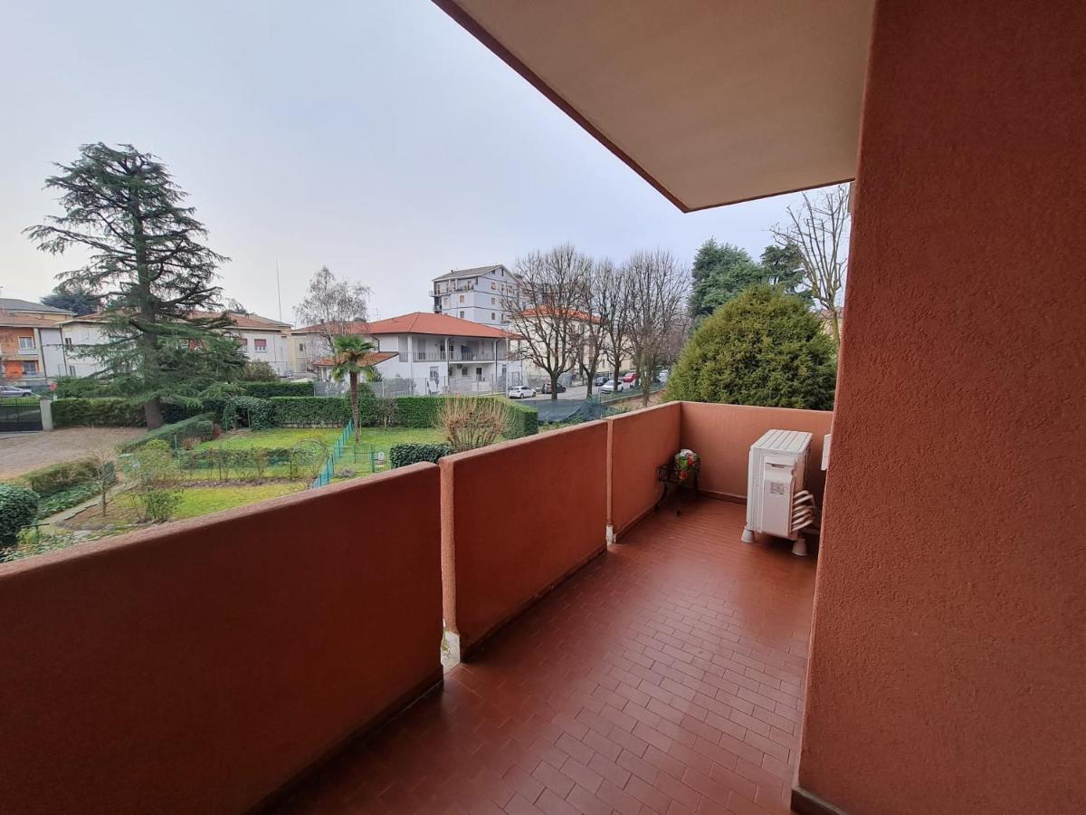 Appartamento La Finestra Sul Parco Dalmine Exteriör bild